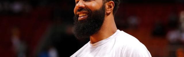 开云入口-签约大莫里斯填满15人名单 篮网的运作并未结束