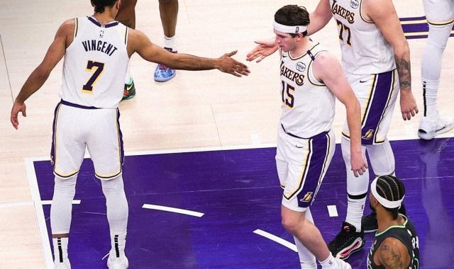 开云入口-季后赛前“放羊”导致首战惨败？湖人重点纠错欲反弹