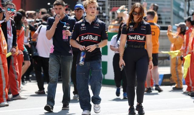 佩雷兹“欠的债”劳森还了 F1红牛车队选择角田裕毅