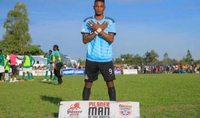 kaiyun-大连人官方宣布：曼佐基正式加盟 并非签短期合同